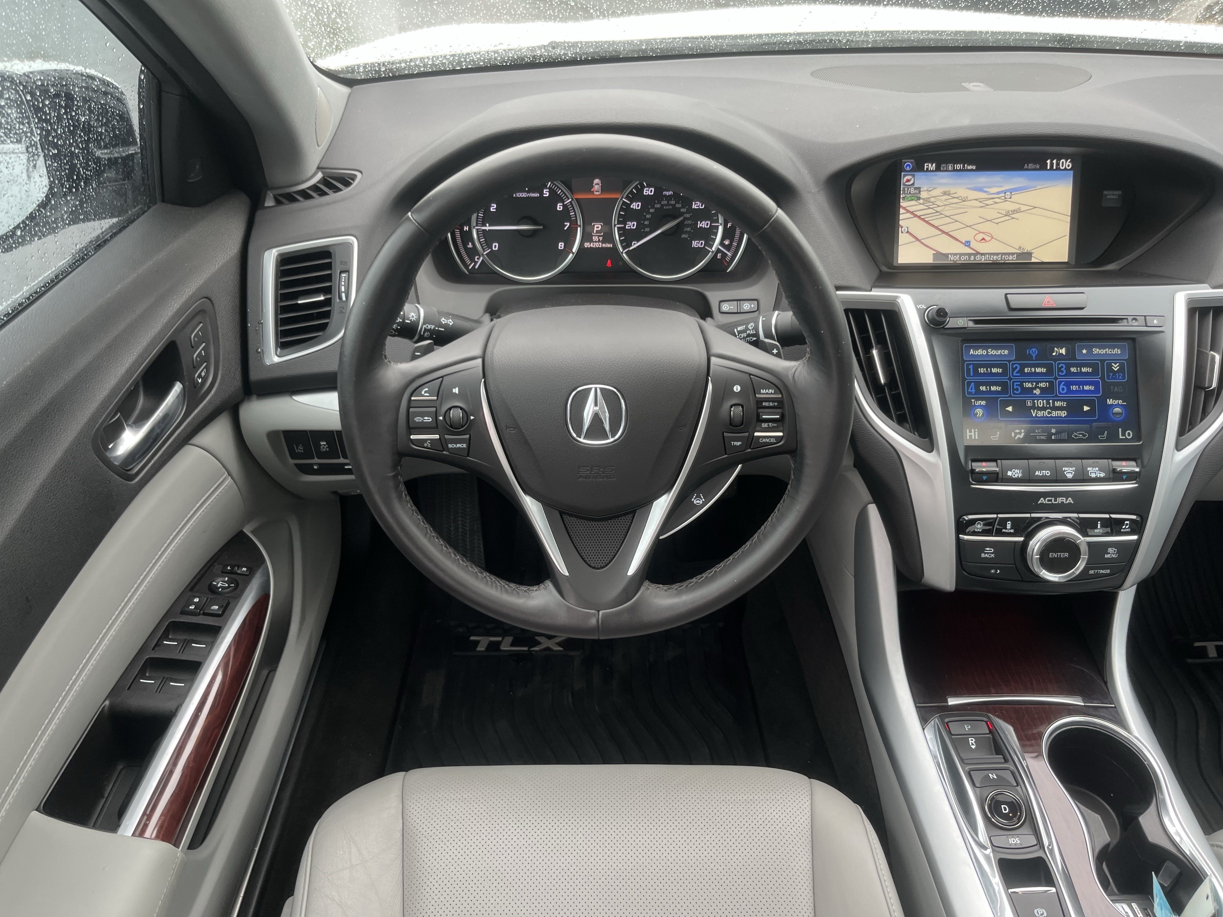 Used 2016 Acura TLX V6 SH-AWD w/ Technology Pkg image 12