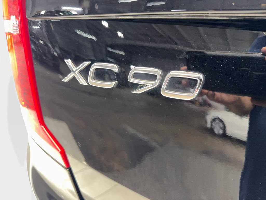 Used 2024 Volvo XC90 B5 Core w/ Protection Package Premier AWD/4WD image 23