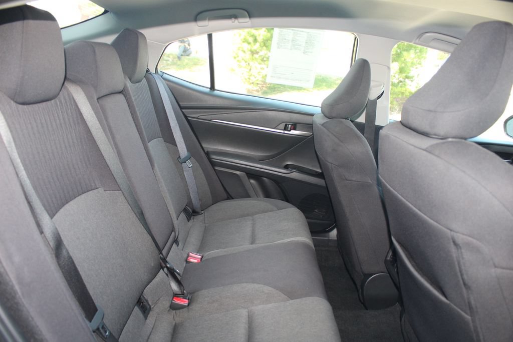 Used 2025 Toyota Camry LE FWD image 36