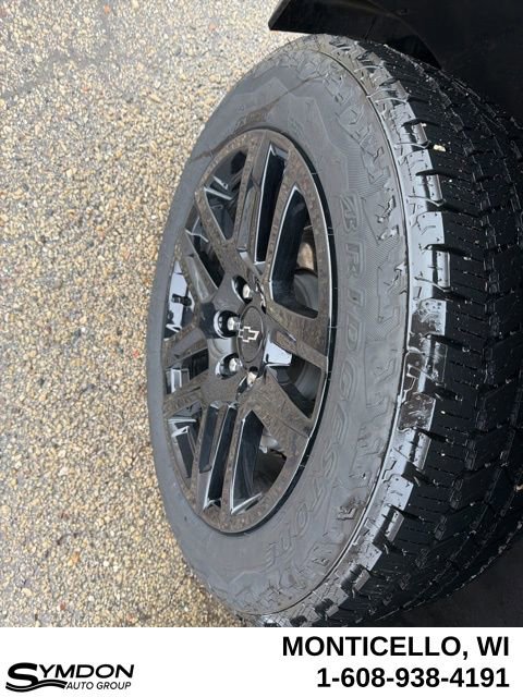 Used 2025 Chevrolet Colorado Z71 w/ Technology Package image 30