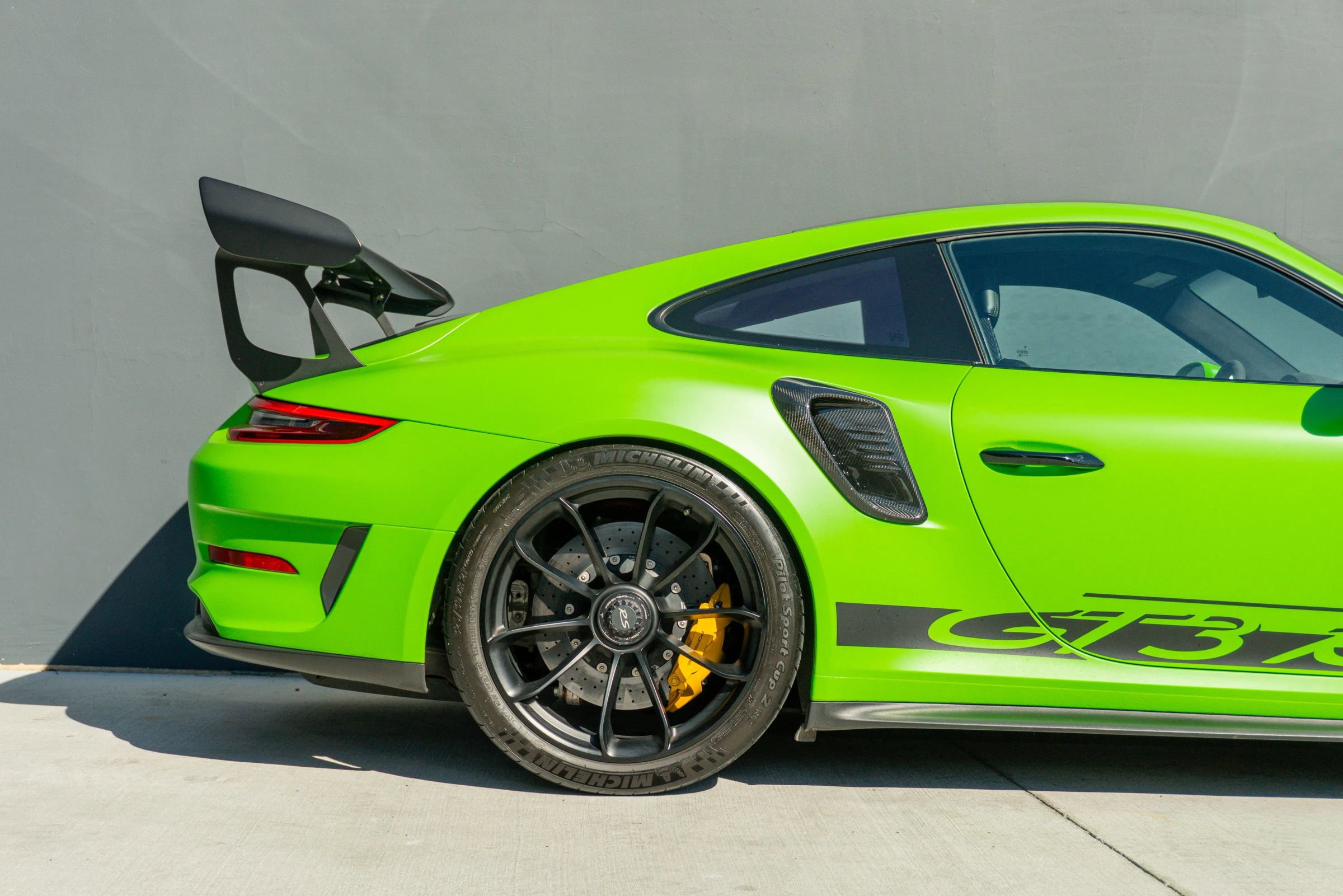 Used 2019 Porsche 911 GT3 RS image 39