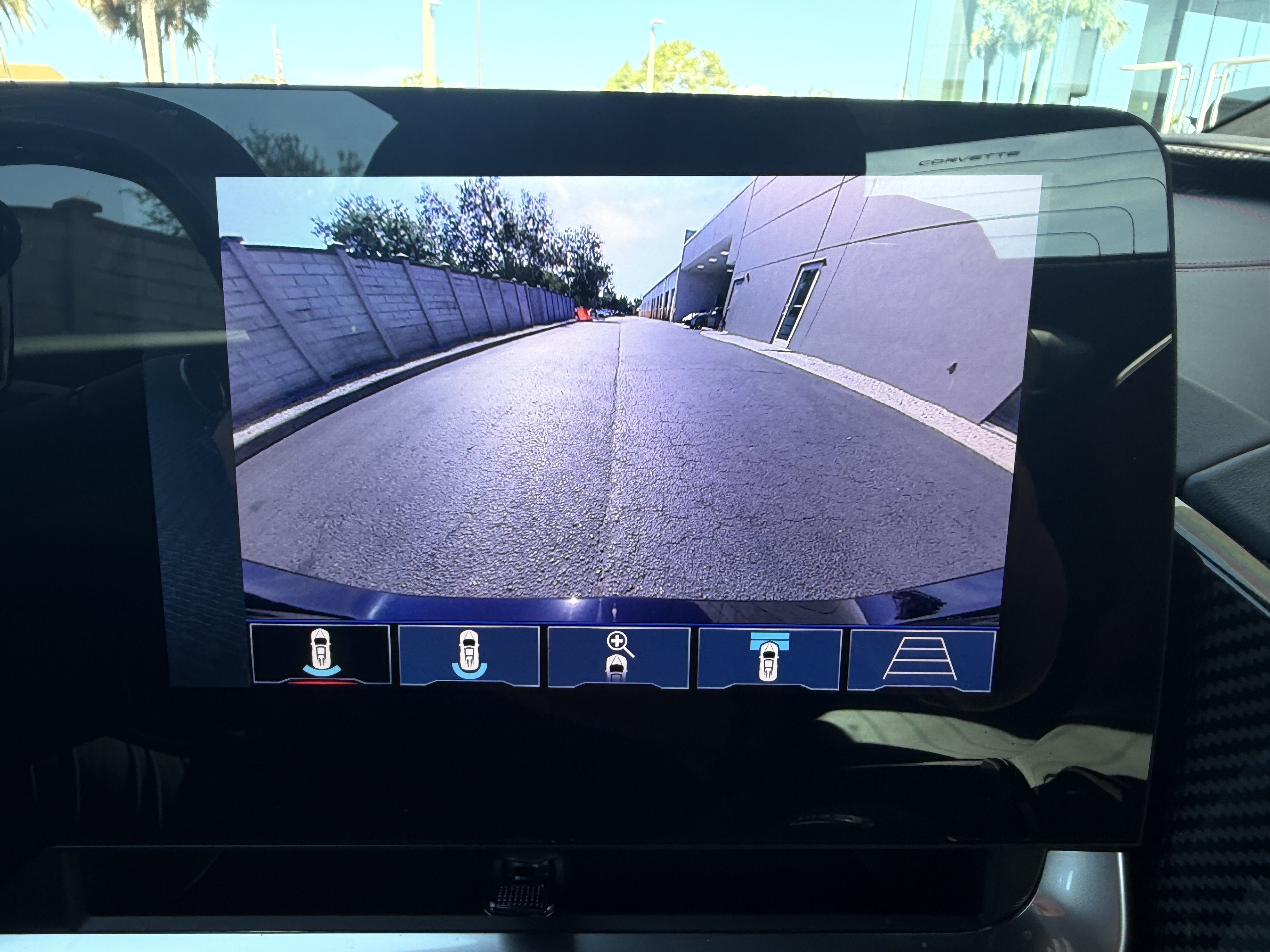 Used 2025 Chevrolet Corvette Z06 RWD image 24
