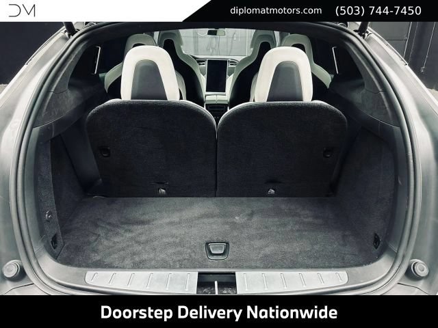 Used 2017 Tesla Model X 90D AWD/4WD image 46