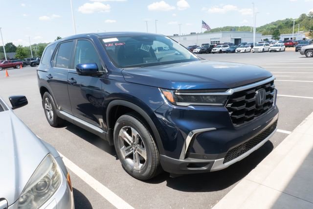 Used 2024 Honda Pilot EX-L image 2