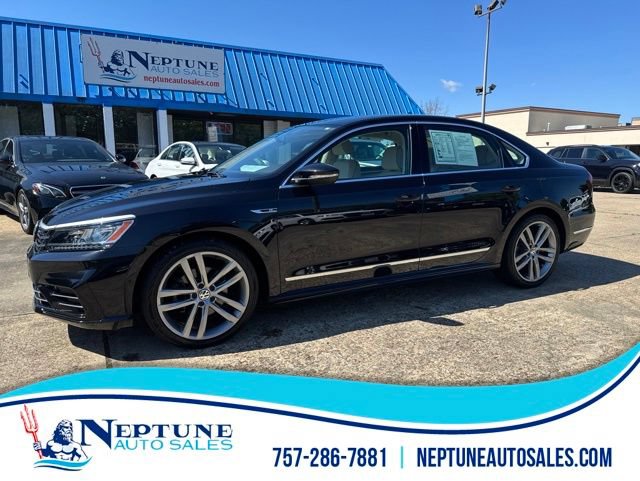 Used 2017 Volkswagen Passat 1.8T R-Line