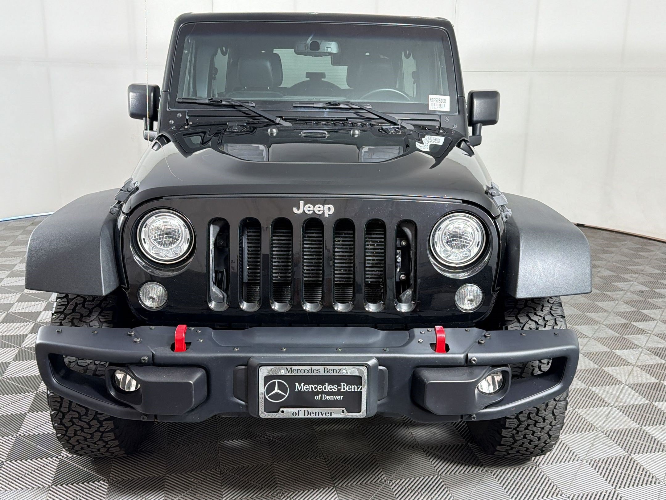 Used 2017 Jeep Wrangler Unlimited Rubicon AWD/4WD image 6