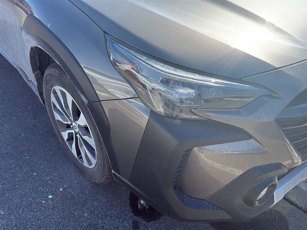 Used 2023 Subaru Outback Limited XT image 15