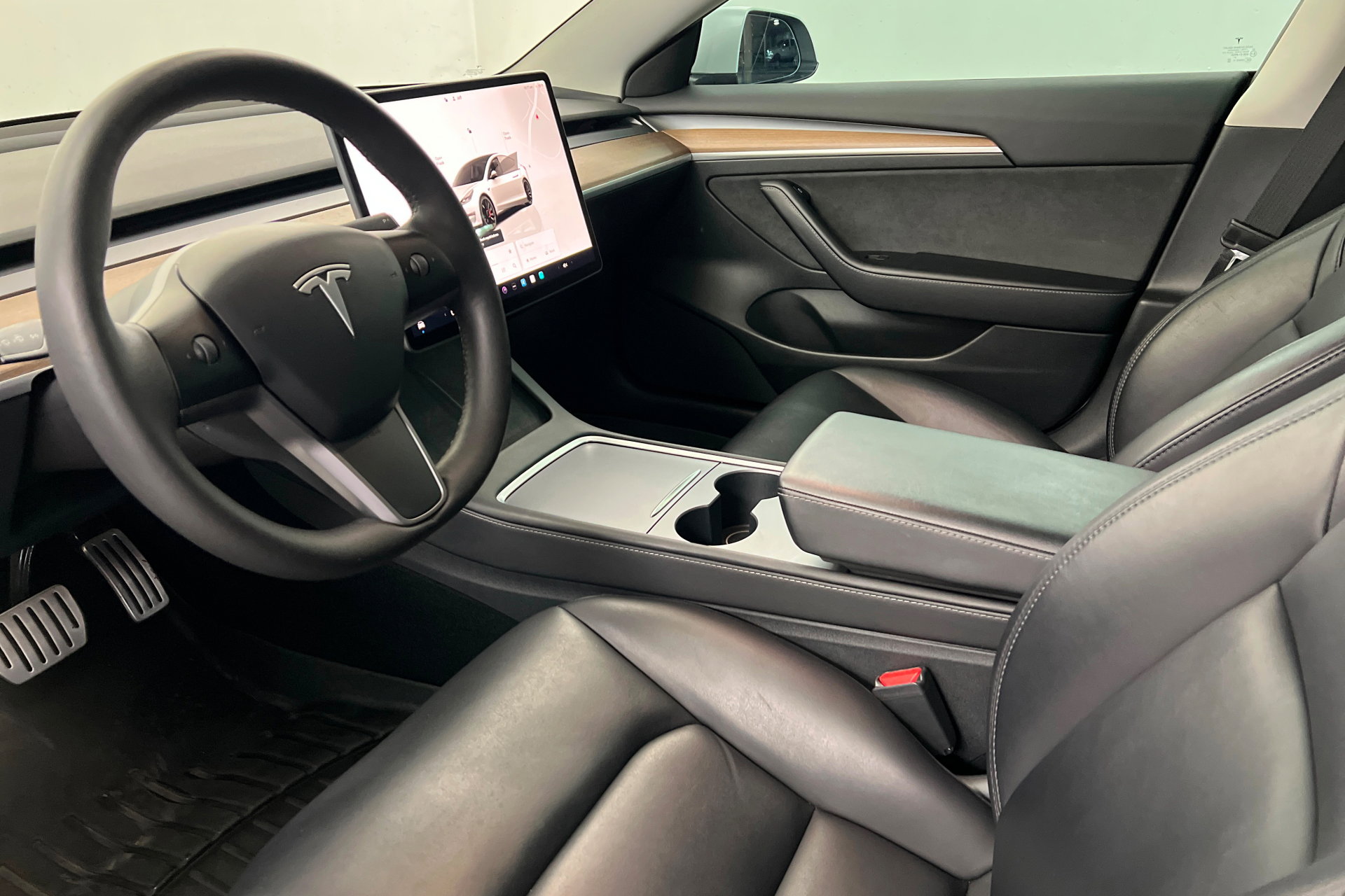 Used 2023 Tesla Model 3 Performance image 16