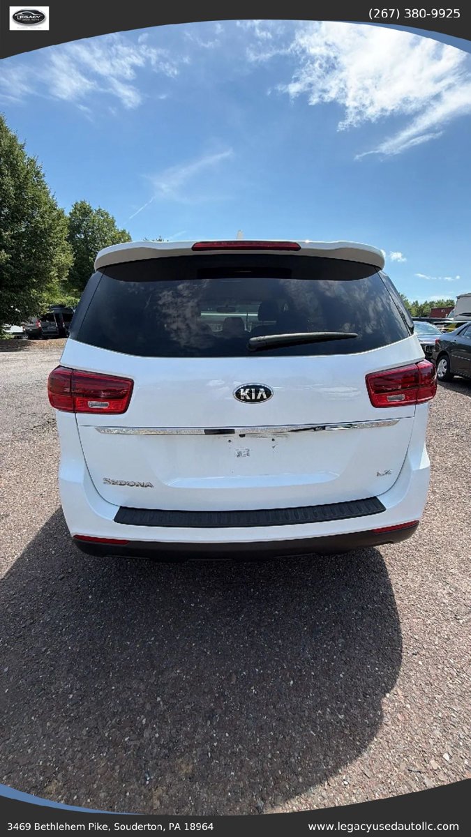 Used 2019 Kia Sedona LX FWD image 10