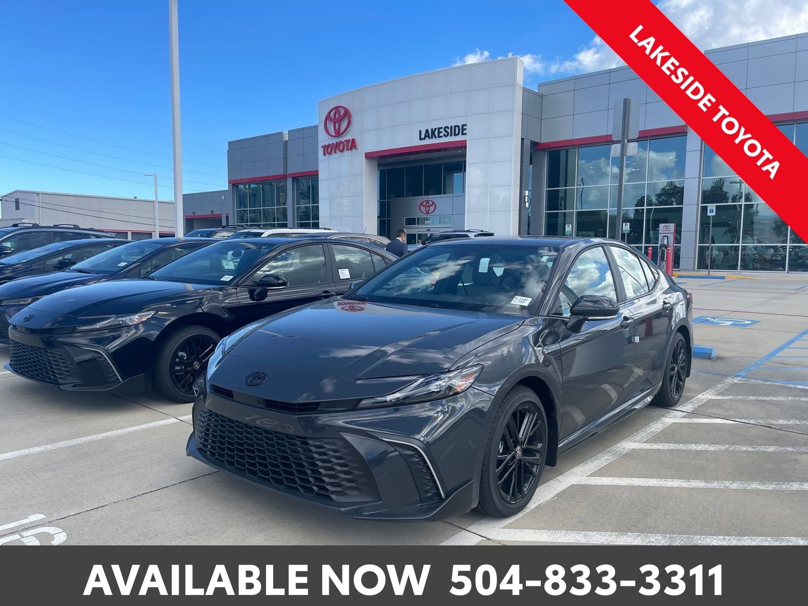 New 2026 Toyota Camry SE image 12