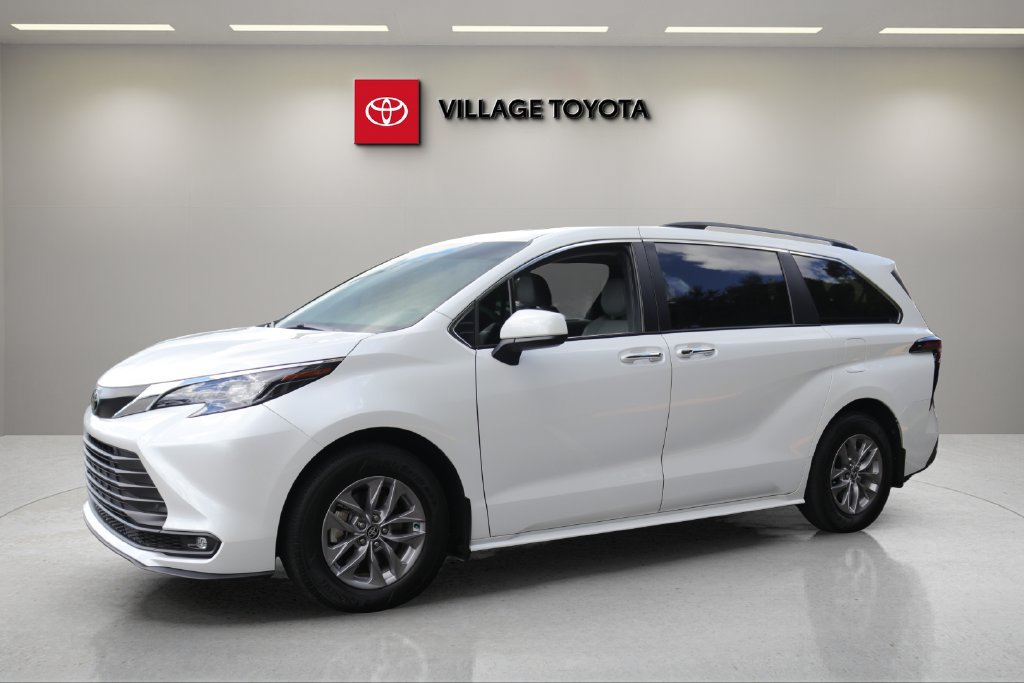 Certified 2026 Toyota Sienna XLE