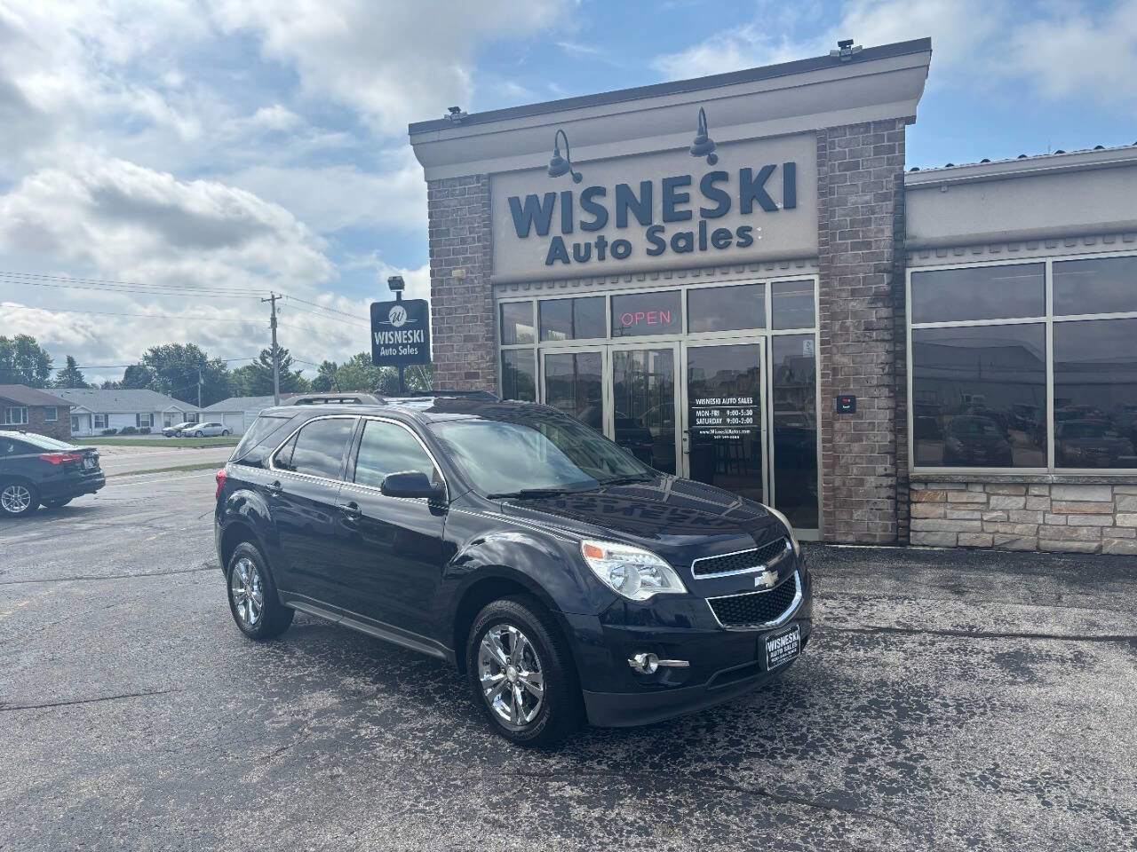 Used 2015 Chevrolet Equinox LT image 1