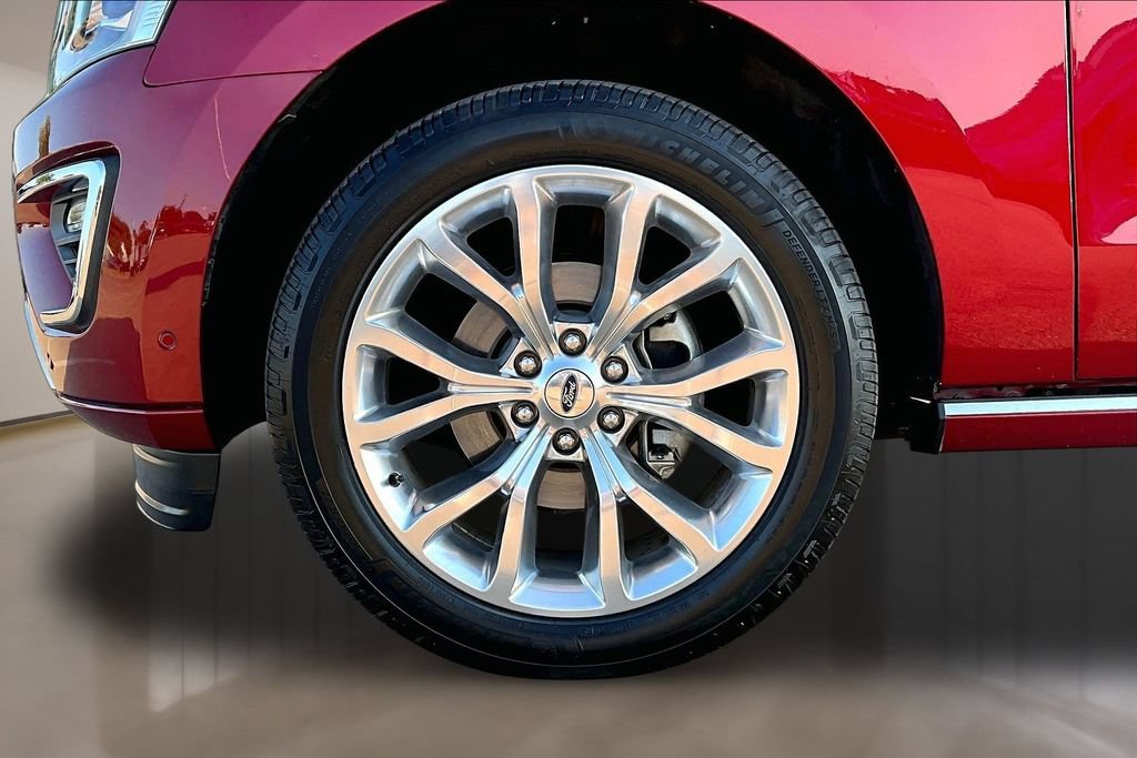 Used 2019 Ford Expedition Platinum AWD/4WD image 8