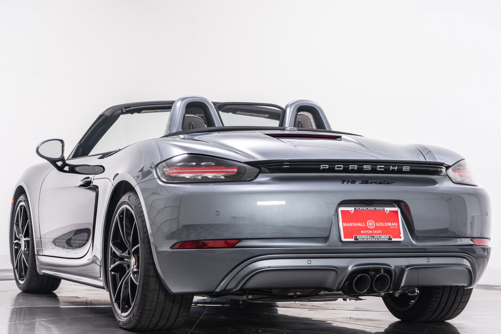 Used 2025 Porsche 718 Boxster image 7