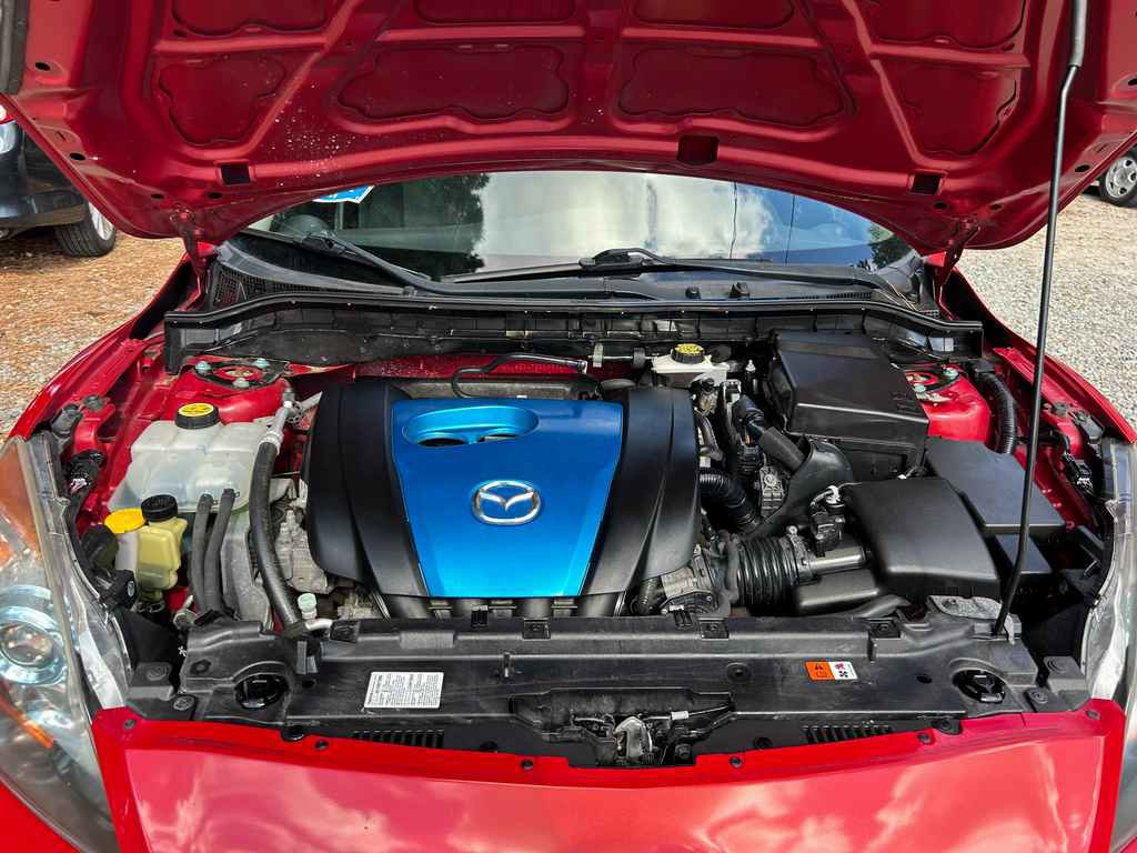 Used 2013 MAZDA MAZDA3 i Touring image 17