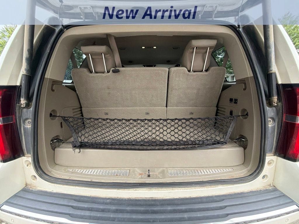 Used 2015 Chevrolet Tahoe LTZ AWD/4WD image 12