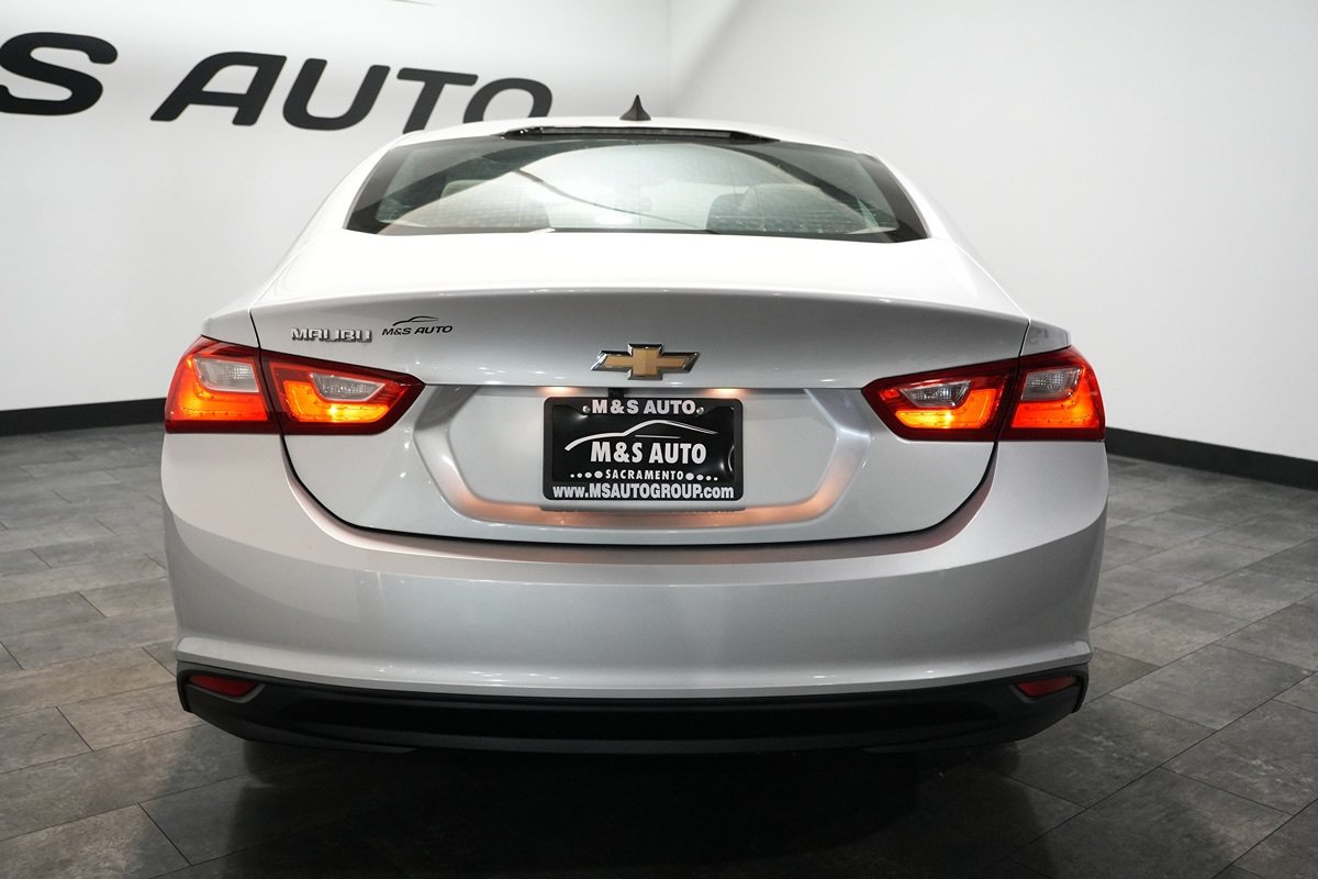 Used 2018 Chevrolet Malibu LS FWD image 5