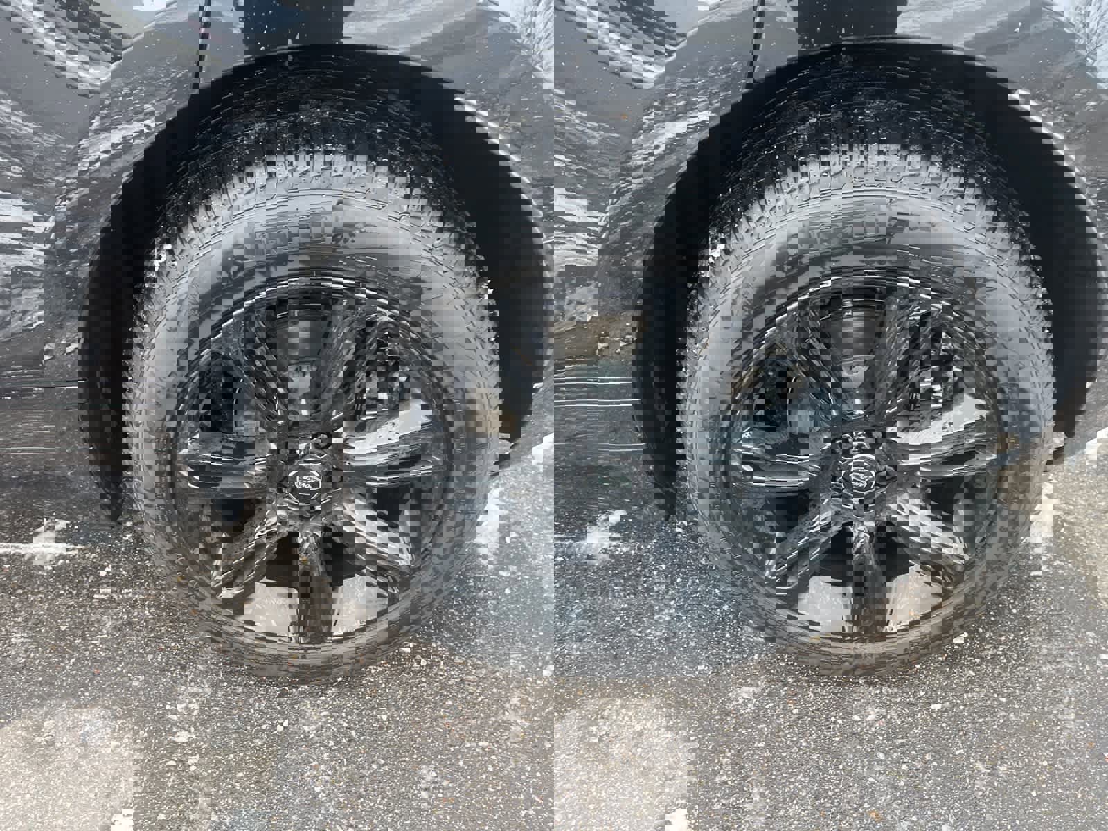 Used 2023 Land Rover Range Rover Velar R-Dynamic S image 10