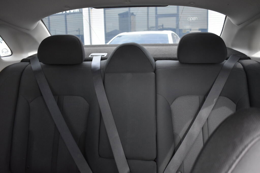 Used 2022 Kia K5 LXS image 27