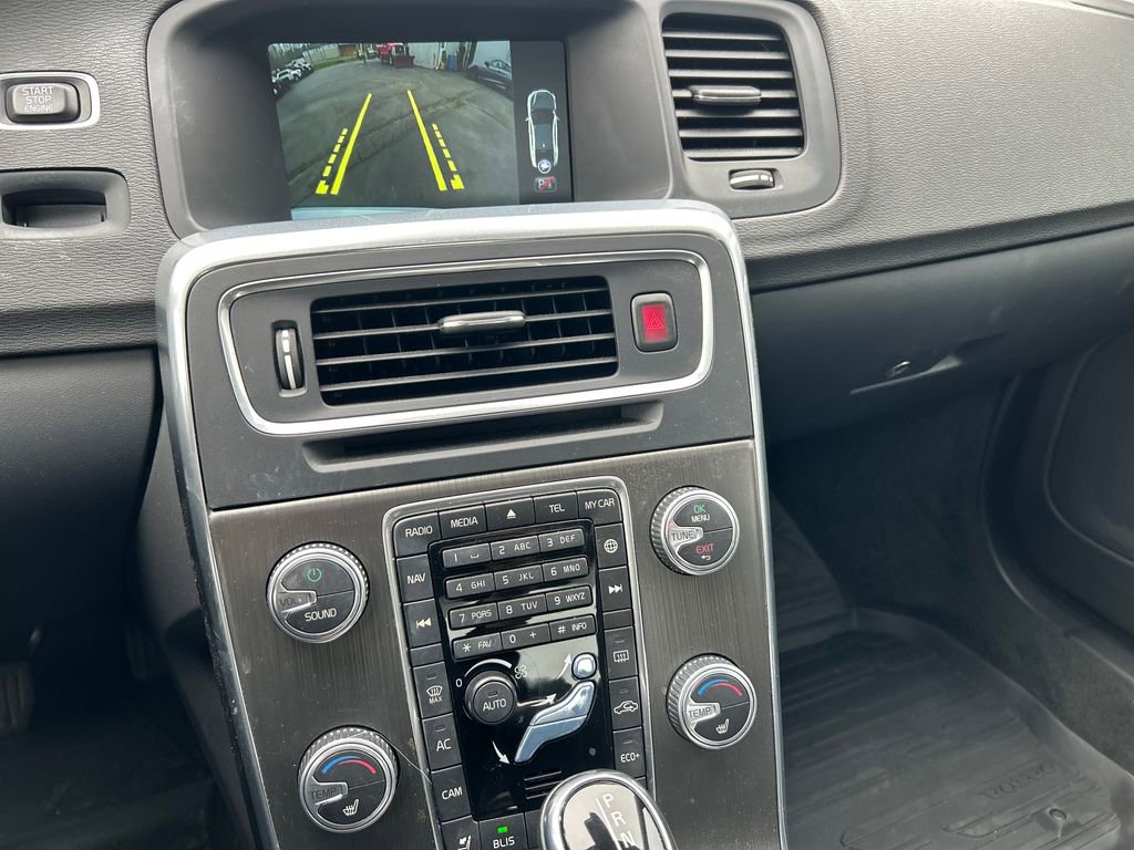 Used 2016 Volvo S60 T5 Premier w/ Convenience Package image 12