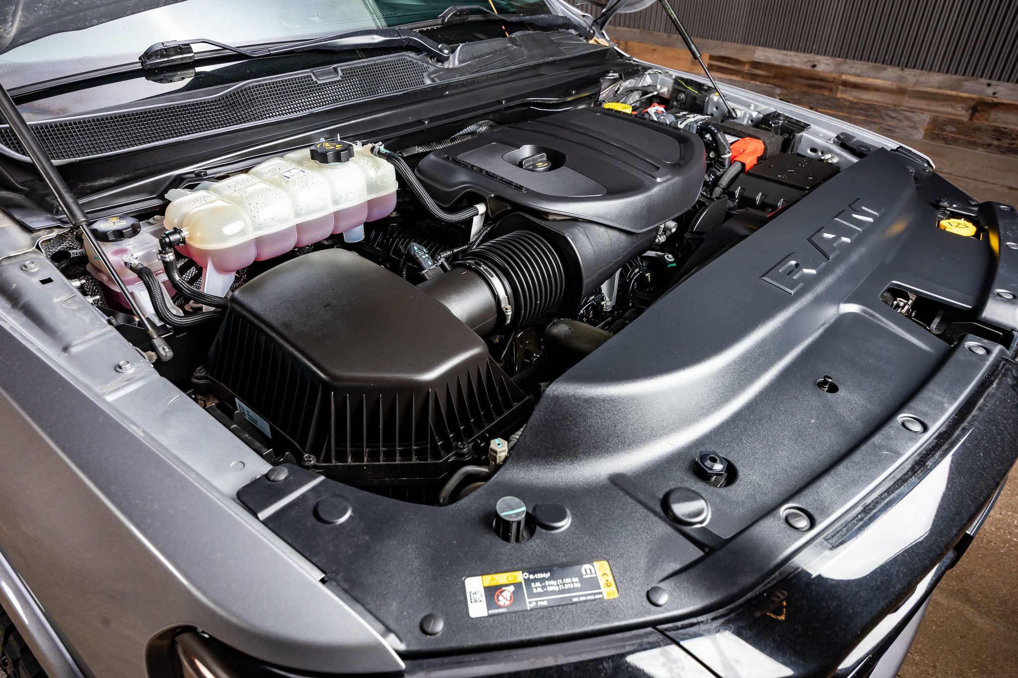 Used 2025 RAM 1500 Lone Star image 38