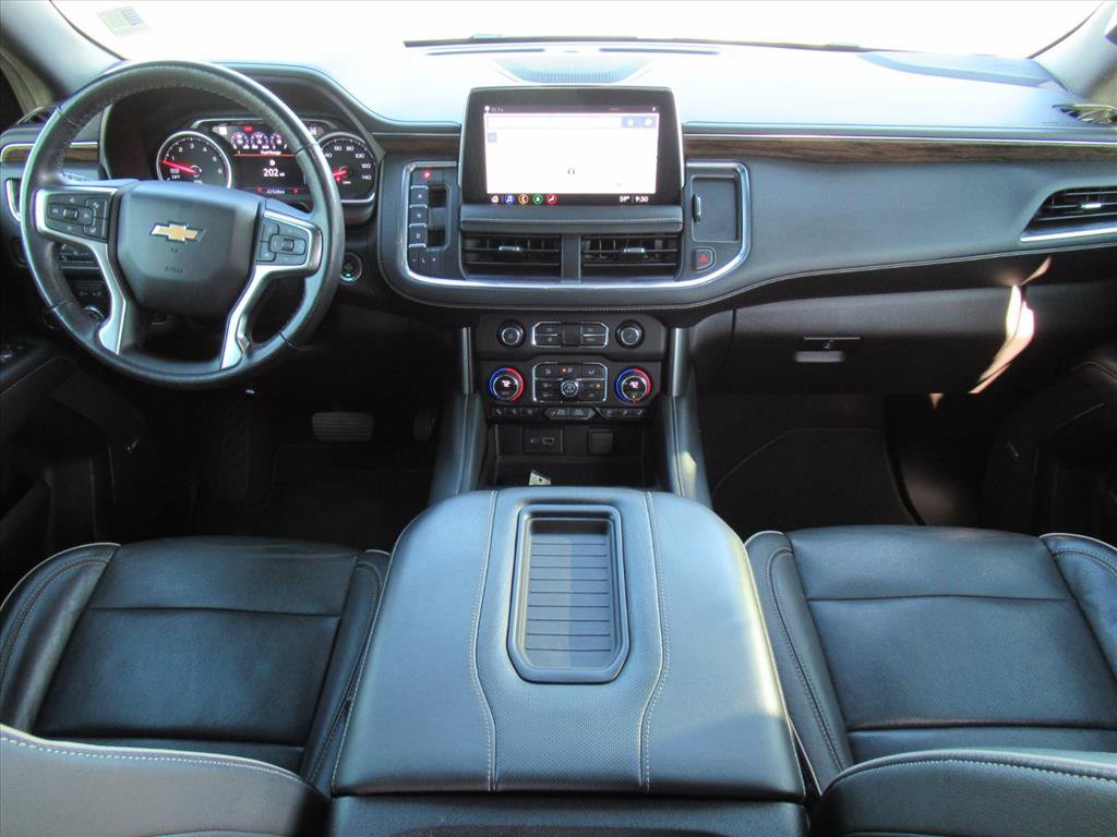 Used 2021 Chevrolet Tahoe Premier w/ Premium Package AWD/4WD image 11