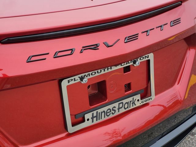 Used 2025 Chevrolet Corvette Stingray Premium Cpe w/ 3LT RWD image 6