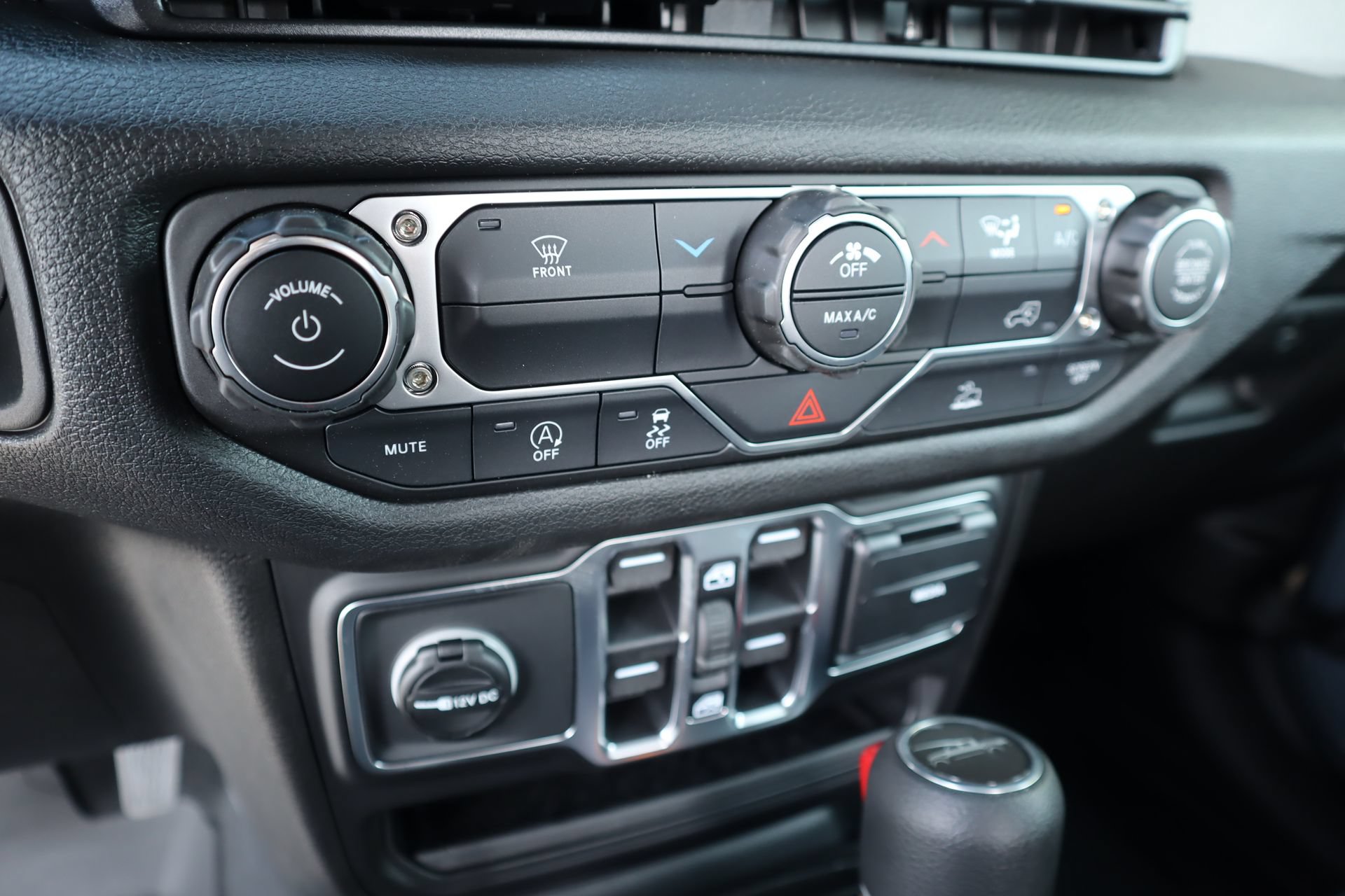 New 2026 Jeep Gladiator Sport AWD/4WD image 7