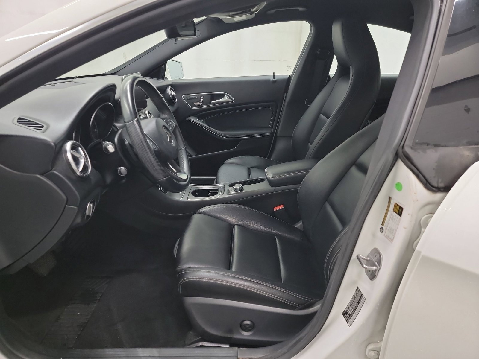 Used 2019 Mercedes-Benz CLA 250 image 12