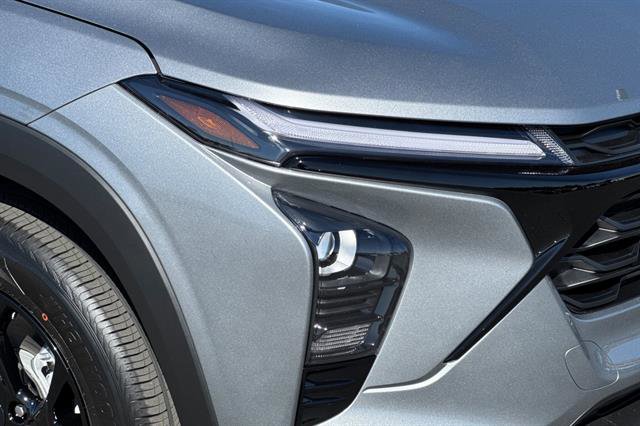 New 2026 Chevrolet Trax LT w/ Driver Confidence Package image 29