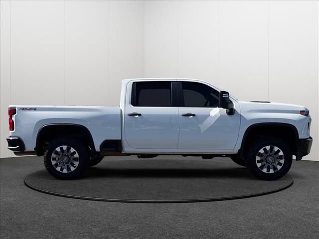Certified 2021 Chevrolet Silverado 2500 Custom w/ Custom Value Package AWD/4WD image 4