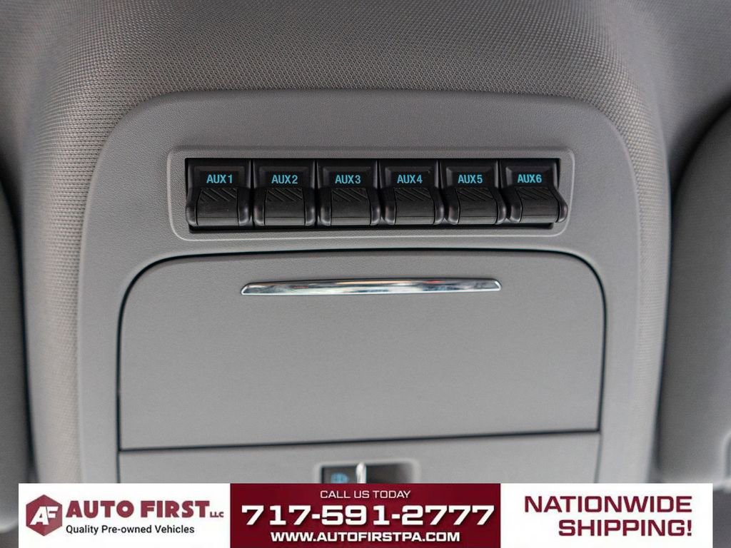 Used 2024 Ford F350 Lariat w/ Tremor Off-Road Package image 43