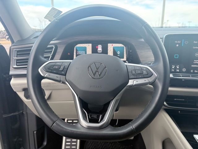 Used 2024 Volkswagen Atlas SEL Premium R-Line image 10
