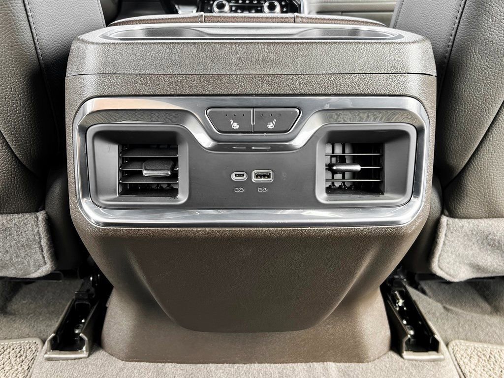 Used 2024 GMC Sierra 2500 Denali image 21