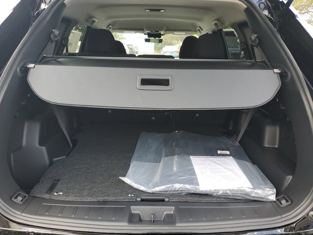 New 2026 Mitsubishi Outlander ES FWD image 9