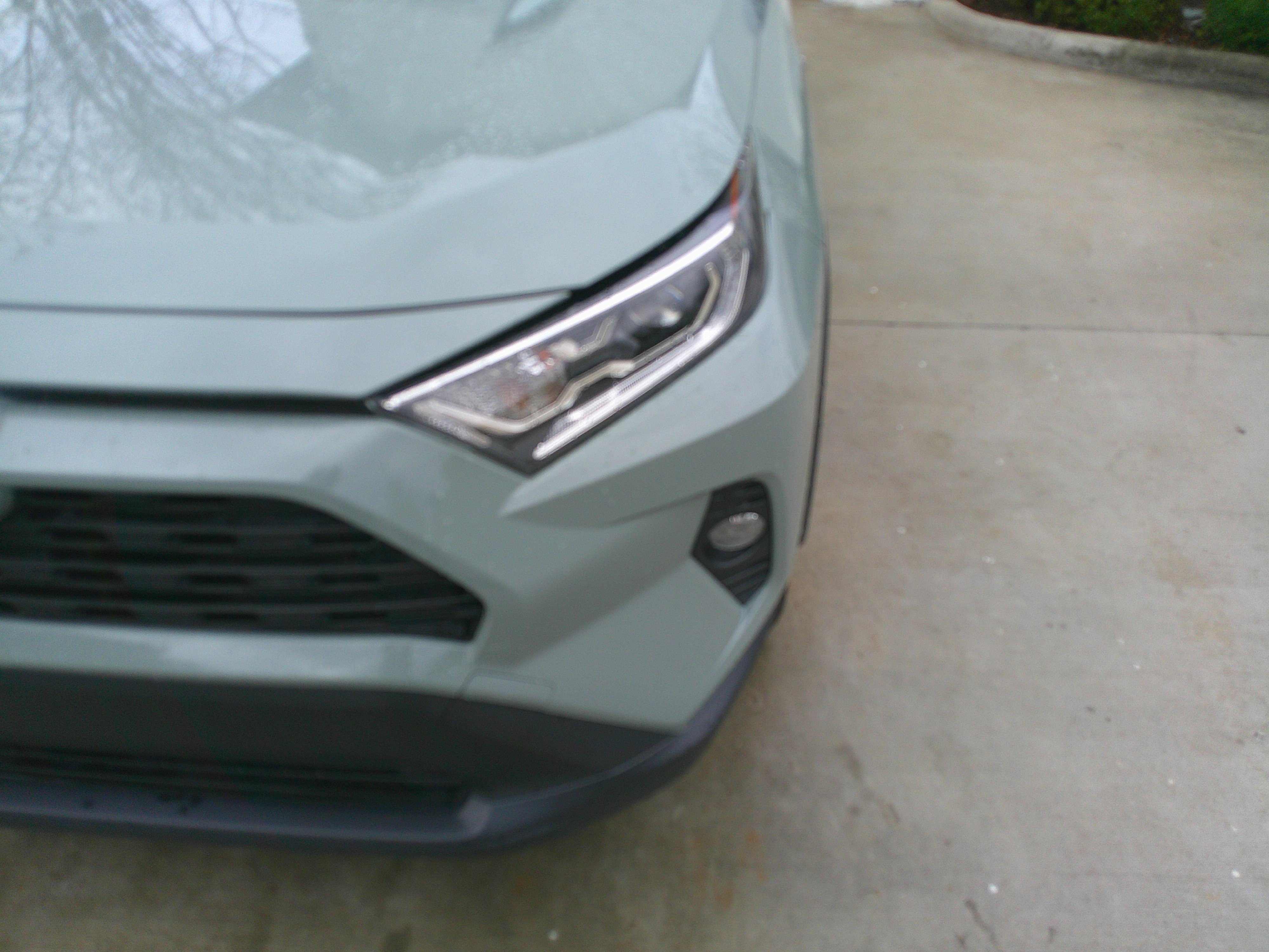 Used 2021 Toyota RAV4 XLE Premium image 7