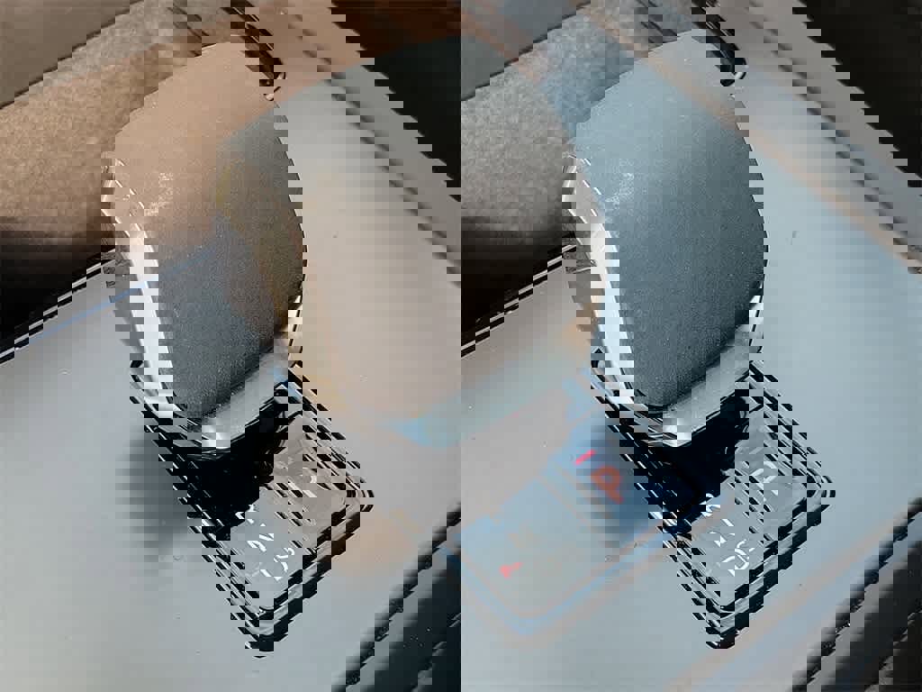 Used 2024 Land Rover Discovery Sport S image 31