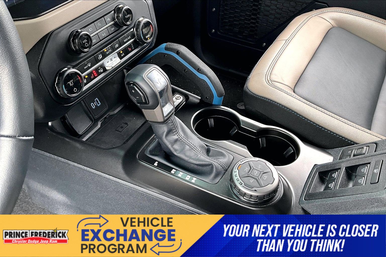 Used 2023 Ford Bronco Wildtrak AWD/4WD image 14