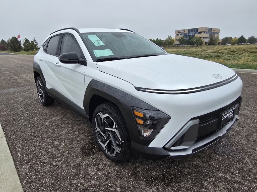 New 2026 Hyundai Kona SEL Premium image 7