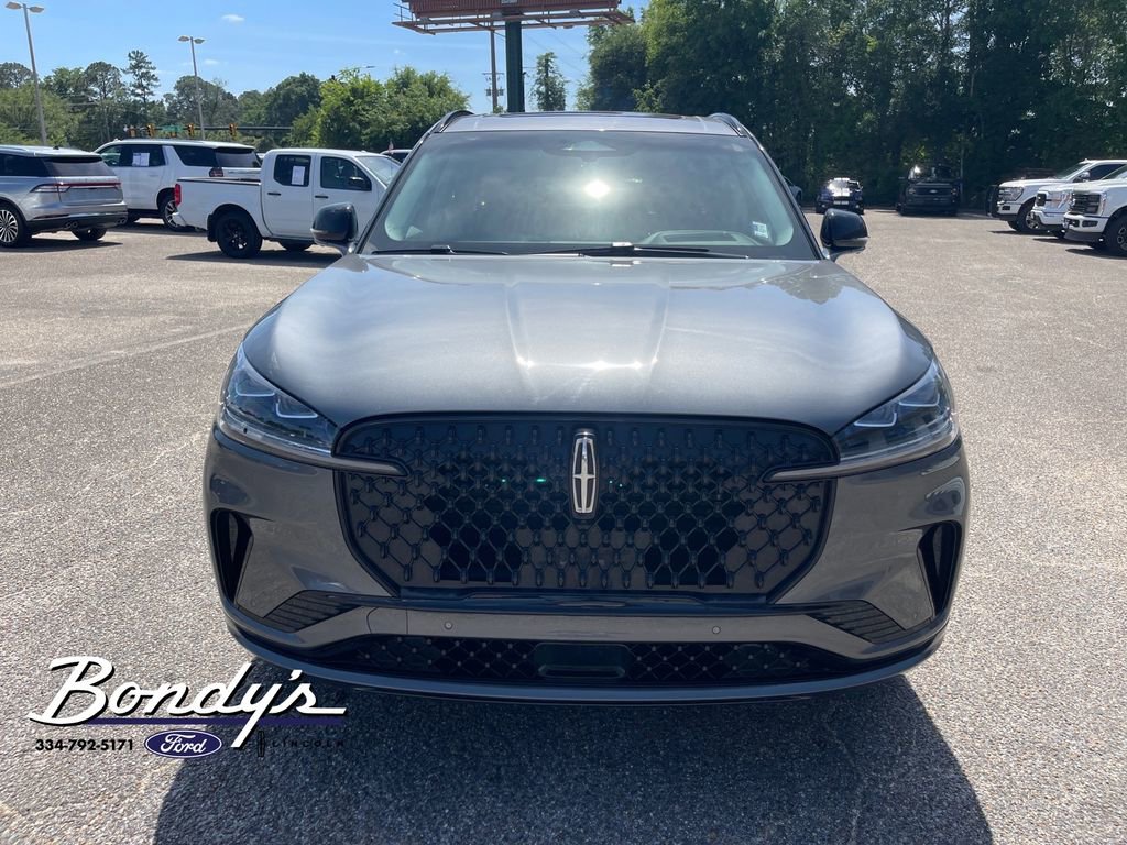 Used 2025 Lincoln Aviator Reserve w/ Equipment Group 201A image 2