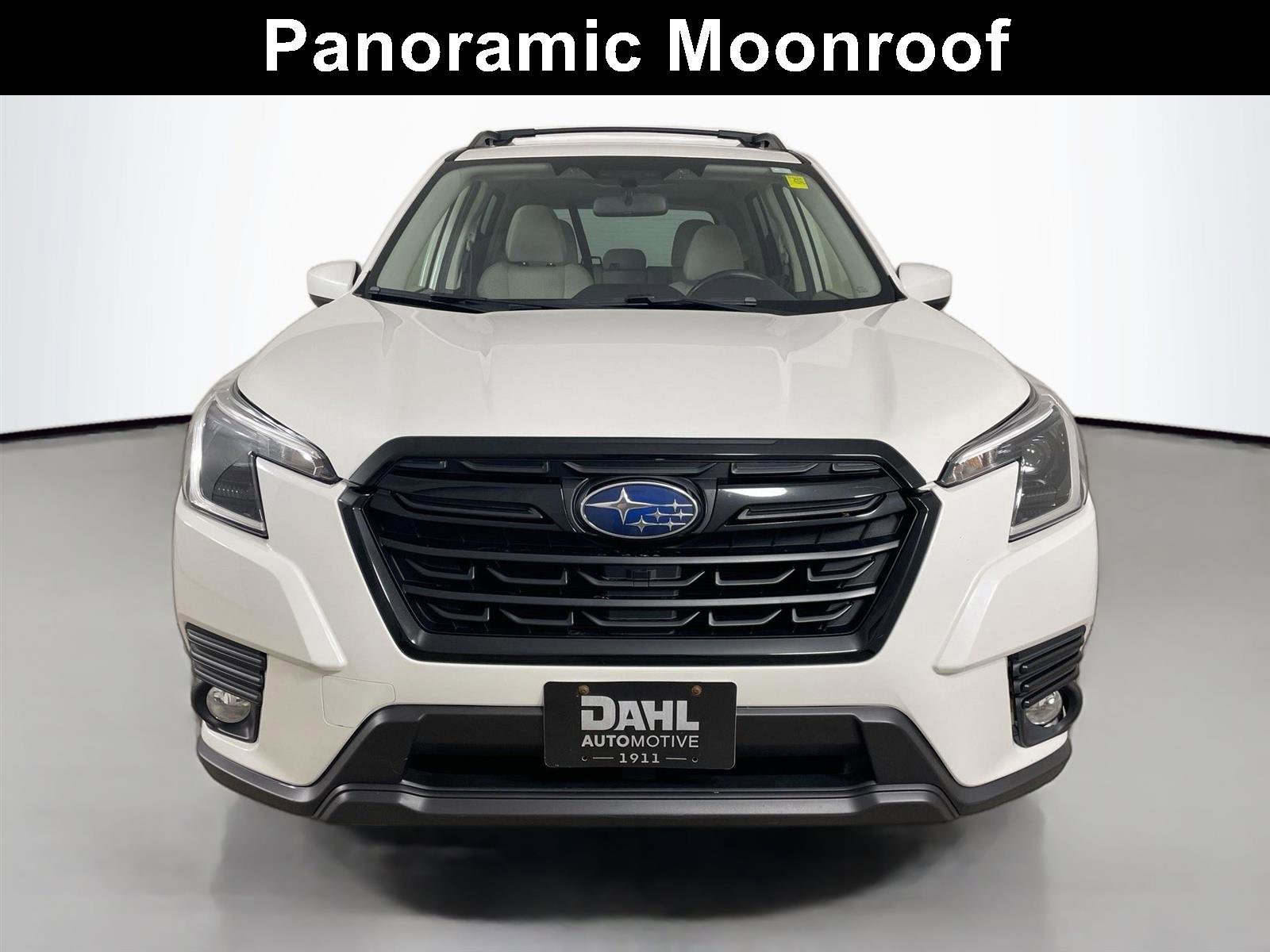 Used 2023 Subaru Forester Premium AWD/4WD image 3