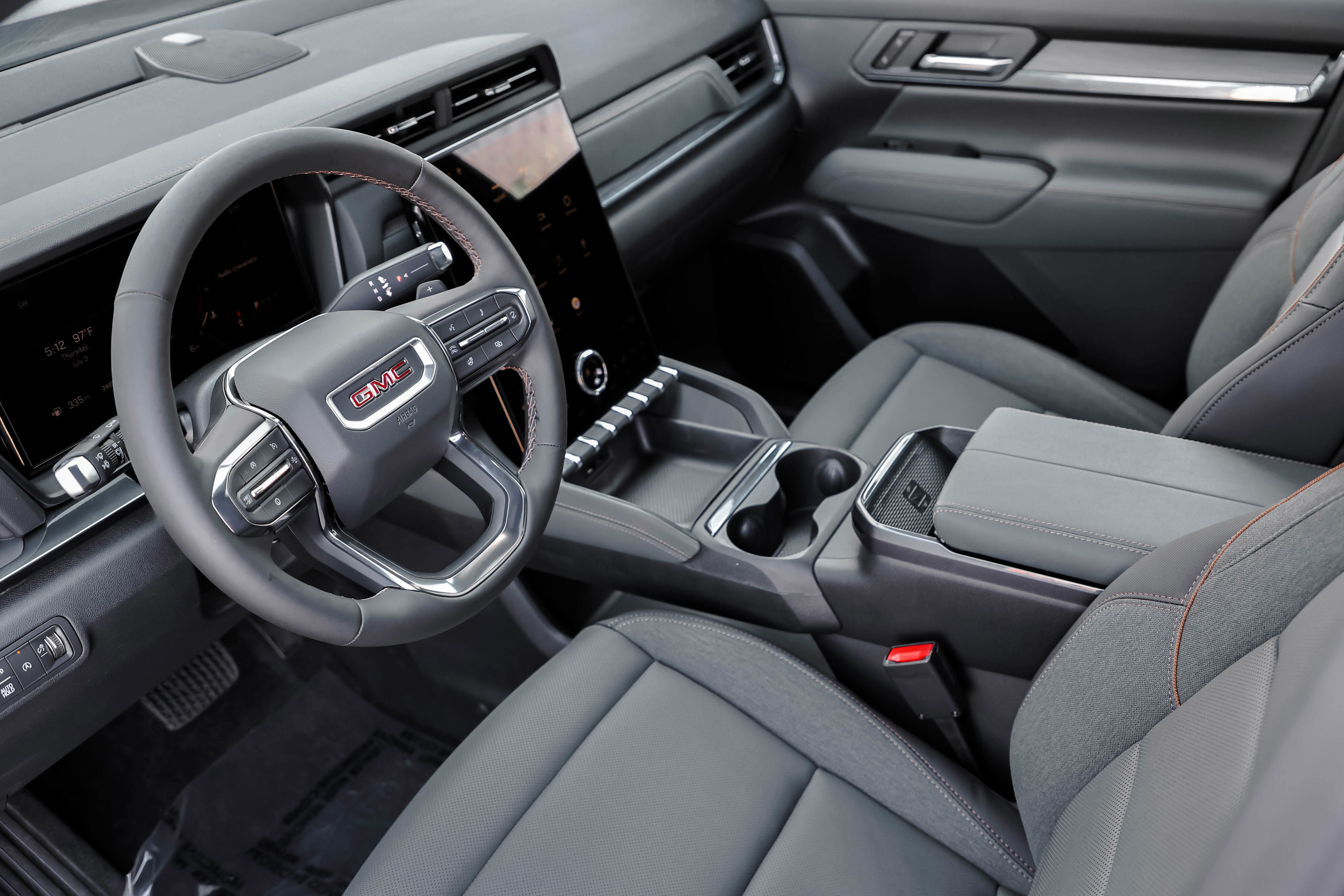 New 2026 GMC Terrain AT4 w/ Convenience Package III image 10