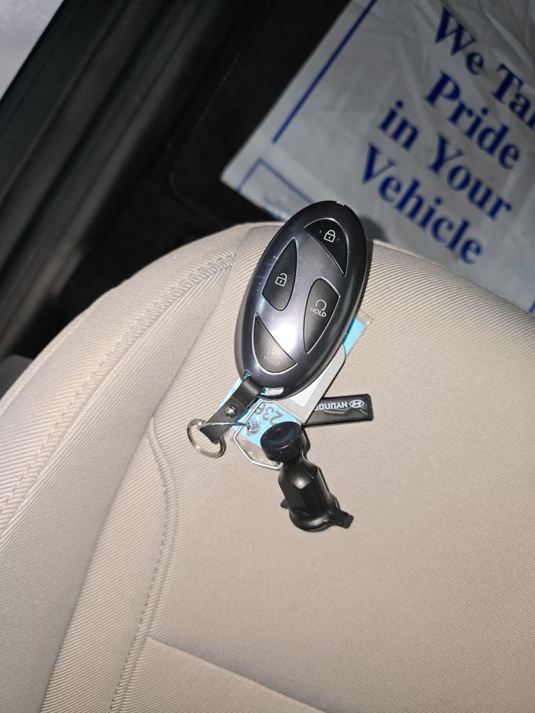Certified 2026 Hyundai Tucson SE AWD/4WD image 28