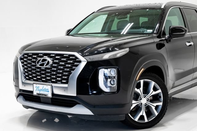 Used 2020 Hyundai Palisade SEL FWD image 2