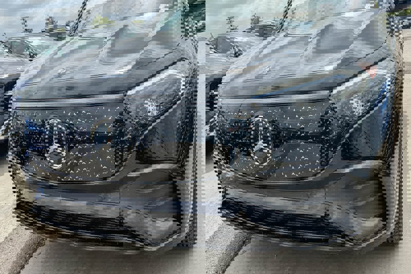 Used 2024 Mercedes-Benz EQB 350 4MATIC SUV image 11