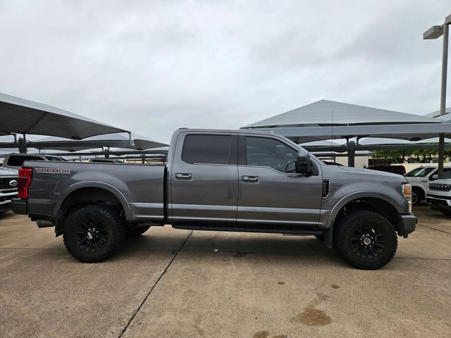 Used 2021 Ford F250 Platinum w/ Tremor Off-Road Package image 4