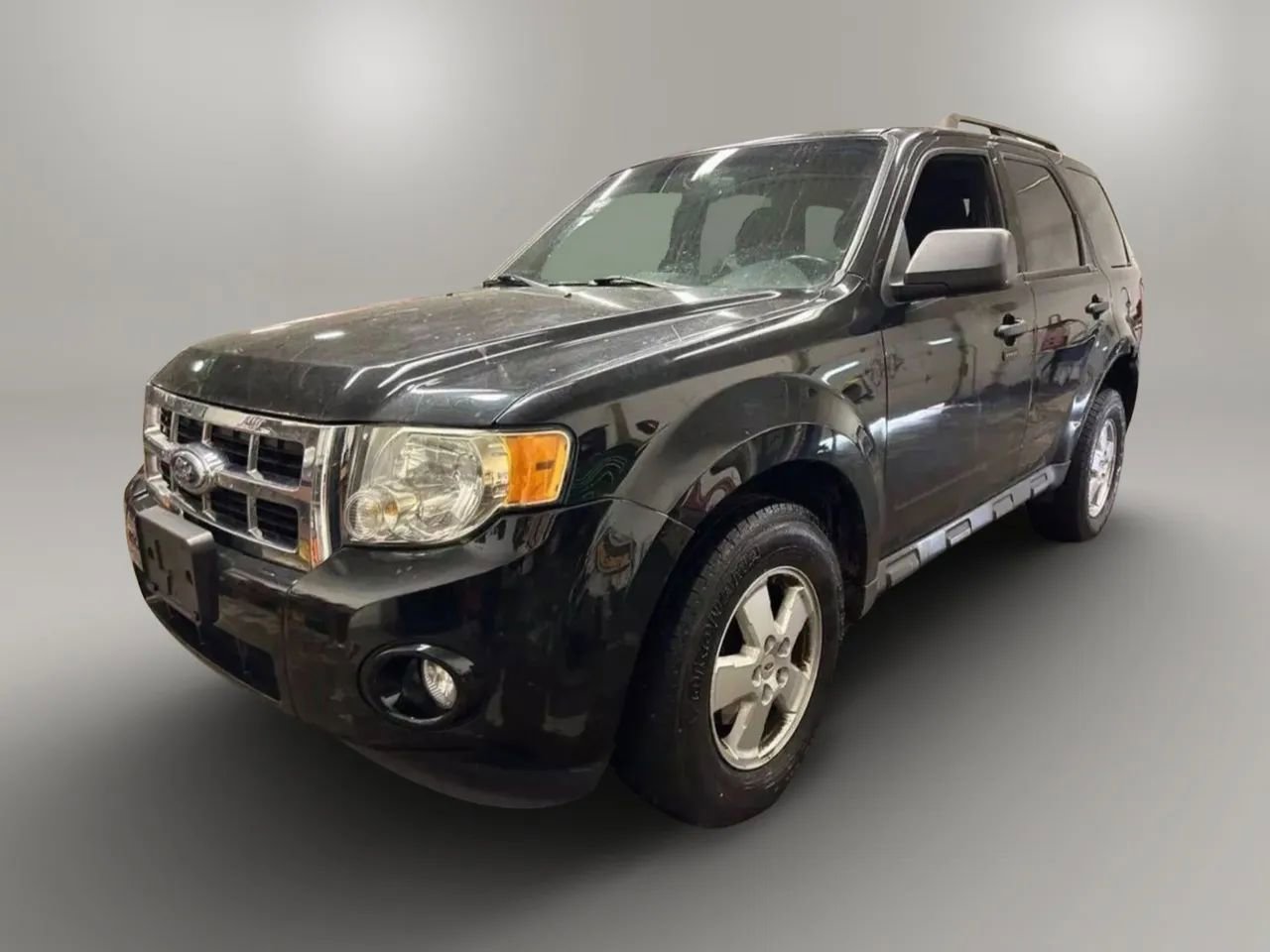 Used 2011 Ford Escape XLT image 1