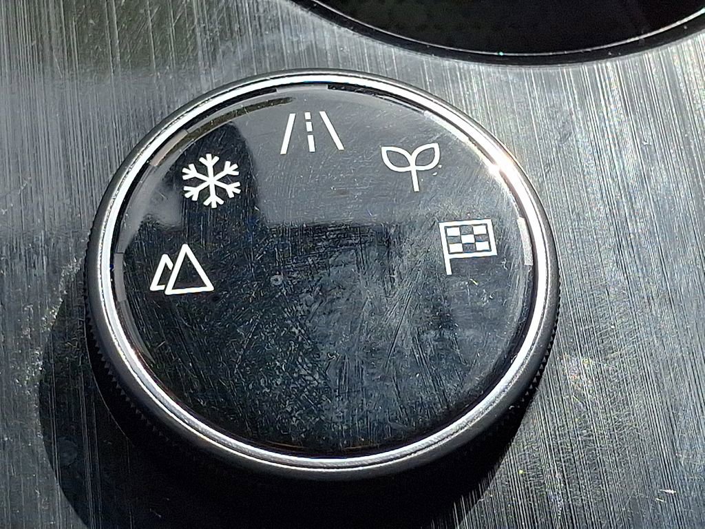 Used 2021 Nissan Rogue SV image 24