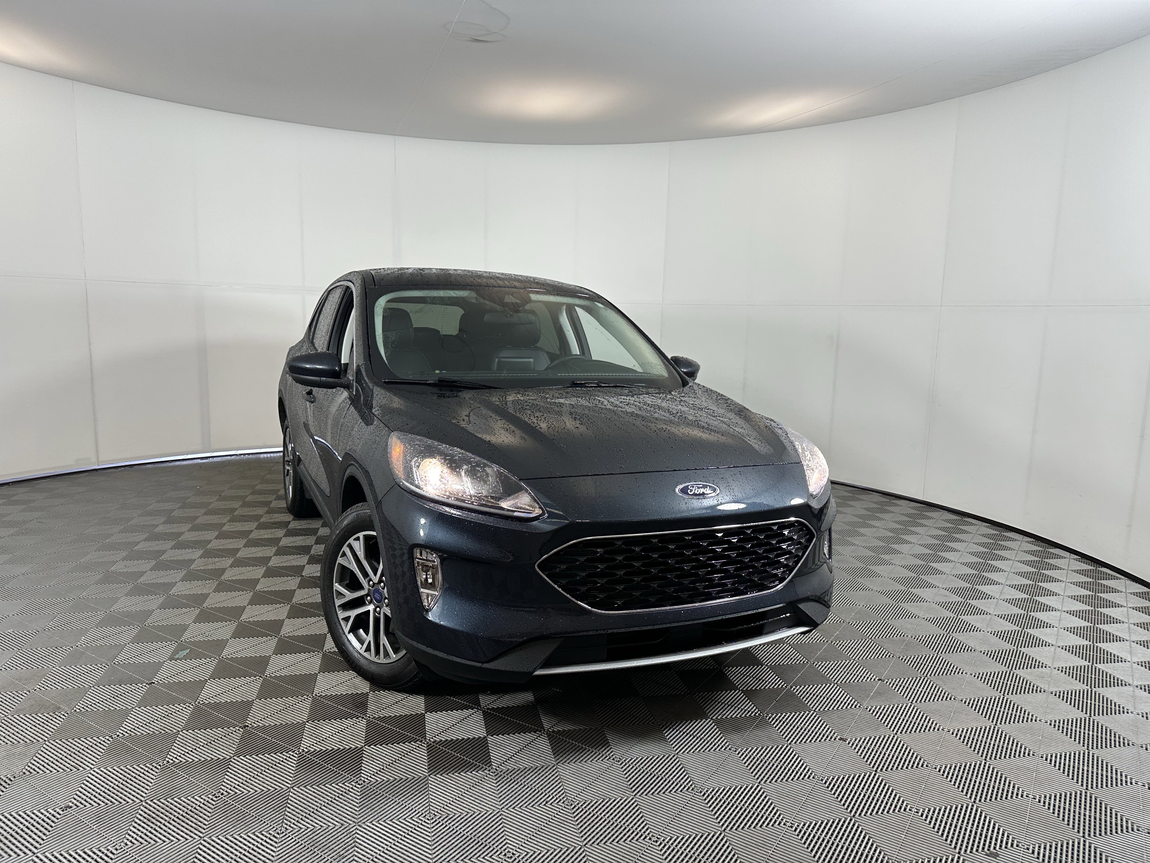 Used 2022 Ford Escape SEL