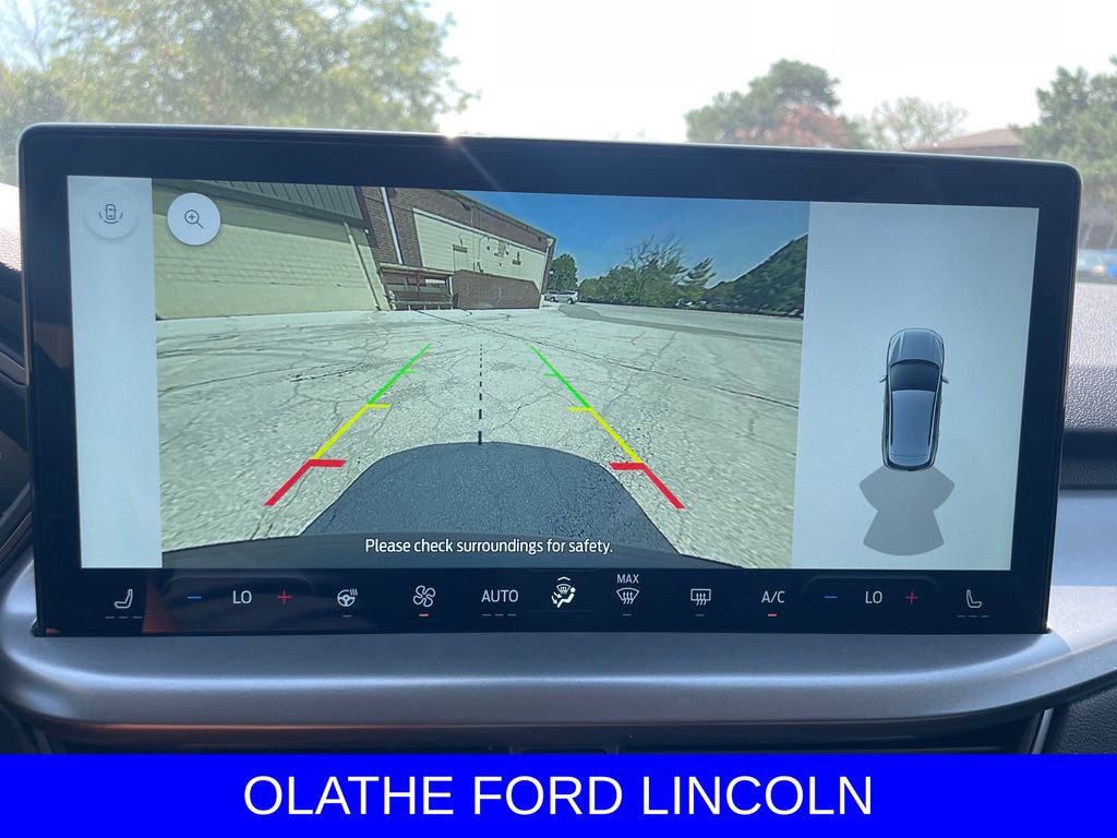 New 2025 Ford Escape SE FWD image 13
